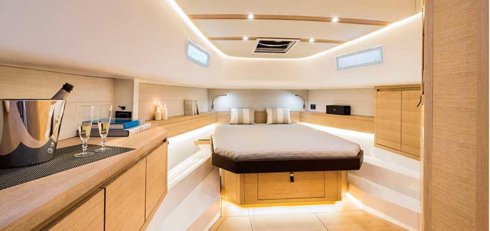 Pardo Yachts - Pardo 43 cabine intérieur